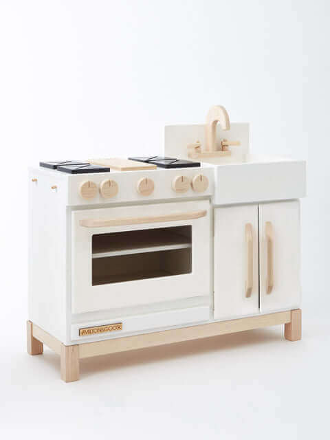 Milton & Goose Essential Play Kitchen - White - KIT-E-WH